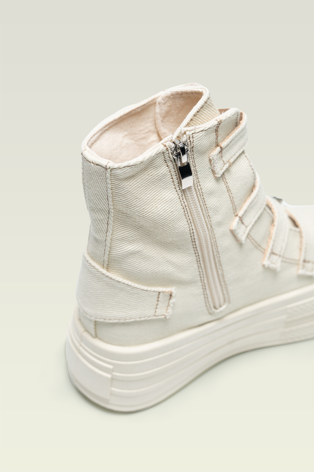 Hidden Heel High Top Canvas Shoes Breathable Elevated Sneakers