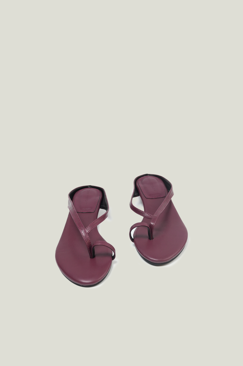 Low-Heel Open Toe Thong Sandals Sleek Minimalist Outdoor Slides